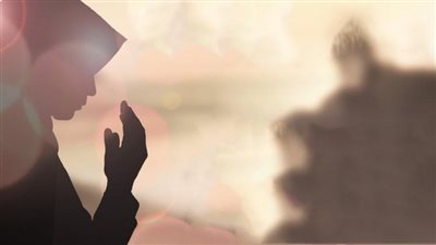 ما حكم انقطاع دم الحيض قبل الفجر بوقت لا يسع الغسل؟ الإفتاء تجيب