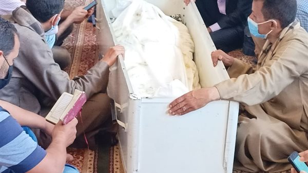 تشييع جثمان الراحل