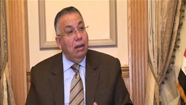  محمود الشريف نقيب