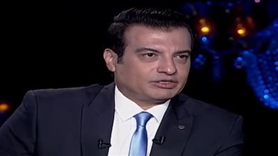 إيهاب توفيق: 
