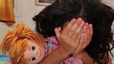 معاق اغتصب فتاة من ذوي الاحتياجات.. ماذا قال والد الطفلة الضحية في التحقيقات (مستندات)