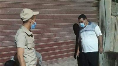 قبل ساعات من شم النسيم.. حملة ليلية على المطاعم والمحال التجارية للتأكد من الإجراءات الاحترازية بالفيوم (صور)