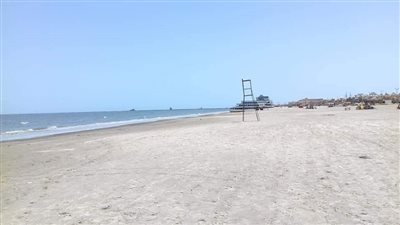 شواطئ بورسعيد خالية من المصطافين خلال شم النسيم بسبب كورونا (صور) 