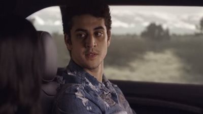 الفتيات يسألن عن 