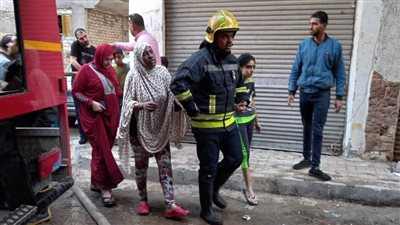 إصابة 3 من أسرة واحدة في حريق شقة سكنية في الإسكندرية