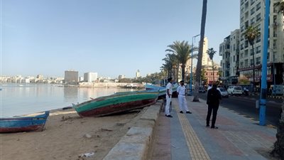 شم النسيم في زمن كورونا.. شوارع خاوية وشواطئ بلا رواد بالإسكندرية (صور وفيديو)