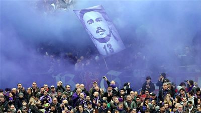 حبس طبيب إيطالي بسبب وفاة أستوري مدافع فيرونتينا