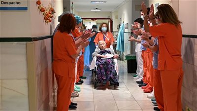 ما هي الروائح الغريبة التي يشمها متعافي كورونا؟ 