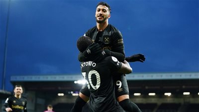 وست هام يفوز على بيرنلي فى الدوري الإنجليزي 
