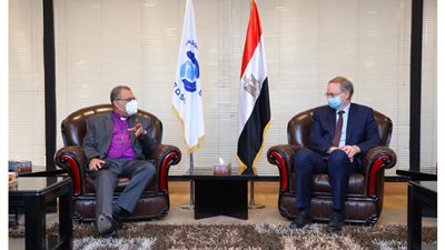  رئيس الطائفة الإنجيلية يستقبل سفير الاتحاد الأوروبي بمصر (صور)