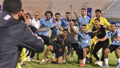 فرحة عارمة بملعب غزل المحلة بعد الفوز على الأهلي (صور)