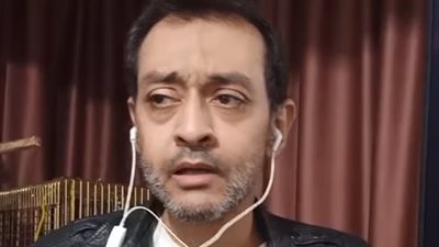 قبطان عبارة السلام 98 يعتدي على مدير أعمال الممثل العالمي 