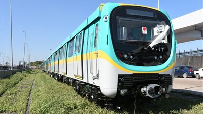 هيئة الأنفاق تستقبل القطار الكوري الثامن التابع للخط الثالث لمترو الأنفاق