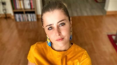 عائشة بن أحمد عن تعاونها مع عمرو يوسف في وعد الشيطان: فنان مش أناني