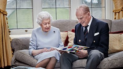 القصر الملكي يعلن سبب وفاة الأمير فيليب (تفاصيل)