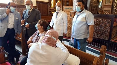 “صحة الشرقية” تعلن تكثيف عمل الفرق المتحركة لتطعيم المواطنين بلقاح كورونا (صور)