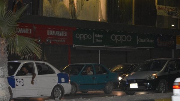 التزام المحال التجارية