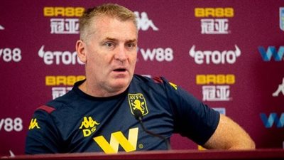 رسميًا.. أستون فيلا يعلن إقالة دين سميث لسوء النتائج