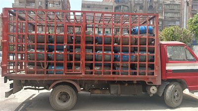 ضبط تاجرين بحوزتهما 848 أسطوانة بوتاجاز قبل بيعها بالسوق السوداء في سوهاج