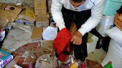 قبل العيد.. غلق 14 منشأة وإعدام 2.5 طن أغذية فاسدة بالشرقية (صور)