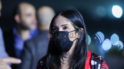 منى زكي: أحمد حلمي كان 