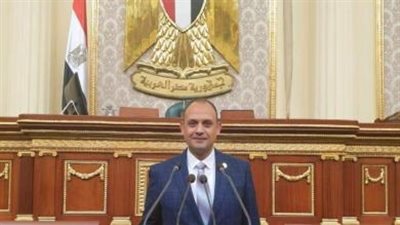 برلماني يقترح إنشاء تمركزات ومنافذ تلقي لقاح كورونا بالنوادي الرياضية ومراكز الشباب 