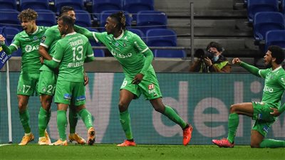 سانت إتيان يحقق فوزًا صعبًا على مارسيليا بالدوري الفرنسي