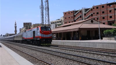 لتحديث البيانات.. تعطل الهواتف المصلحية المخصصة للتواصل بين قائدي القطارات والعاملين بالأبراج