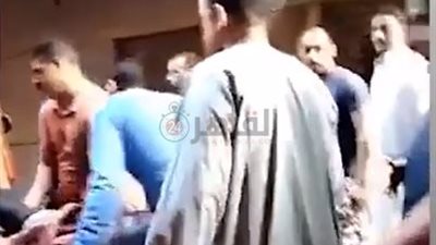 خلافات عائلية.. تفاصيل جديدة في واقعة سقوط طفلة من الطابق الثالث بالعياط (فيديو)