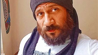 أحمد مكي يدعم أهالي فلسطين: 