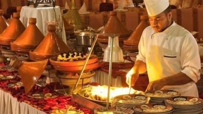 المطاعم السياحية تؤكد جاهزيتها لاستقبال ضيوف المتحف المصري الكبير