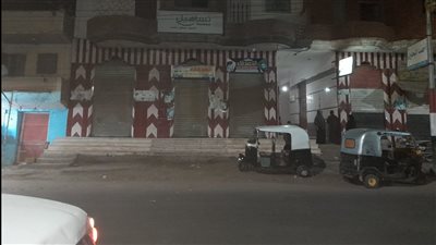 تحرير 121 محضرًا للمخالفين من أصحاب المحال والمقاهي بكفر الشيخ