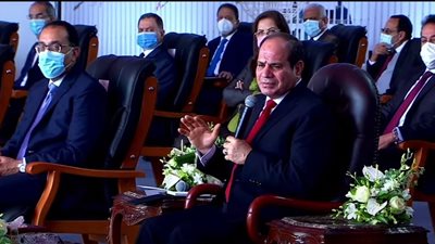 السيسي: مشروع الـ100 مركب نواة لأسطول صيد مصري دولي يقوده الشباب