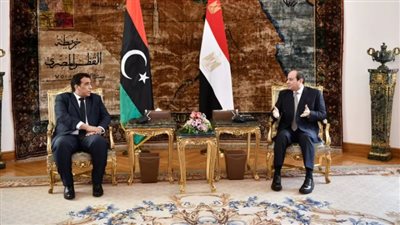السيسي يهنئ رئيس المجلس الرئاسي الليبي بعيد الفطر المبارك