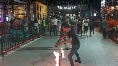 ألعاب نارية لإسعاد أطفال بورسعيد في أول أيام عيد الفطر (صور وفيديو)