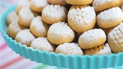 كيف نتناول كحك العيد دون أضرار؟.. خبير دوائي يُجيب