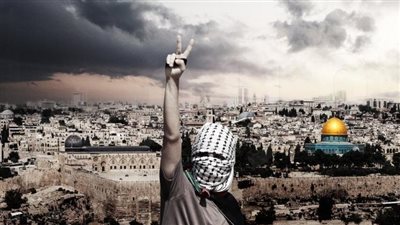 من زي تقليدي لرمز الكفاح والنضال.. الكوفية الفلسطينية ومسارات التطور (صور) 