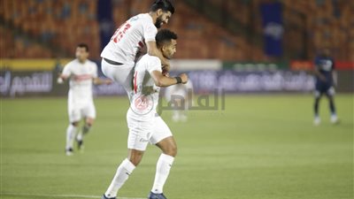 الزمالك يفوز على إنبي بثلاثية ويواصل تصدره للدوري الممتاز 