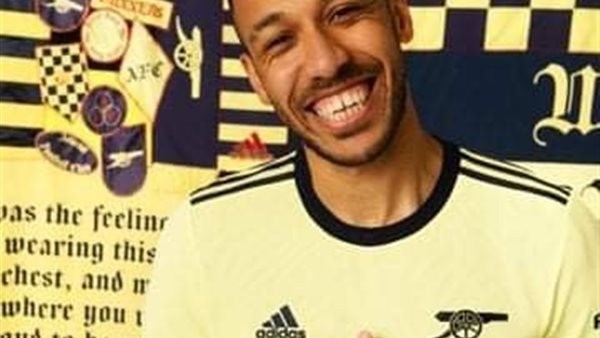 قميص أرسنال