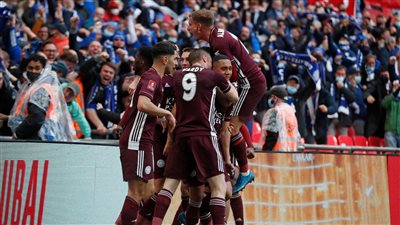 تيليمانس يدخل تاريخ ليستر سيتي بعد التتويج بكأس إنجلترا