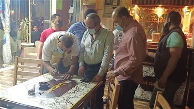 تحرير 82 محضراً لأصحاب المحال وضبط شيش بكفر الشيخ