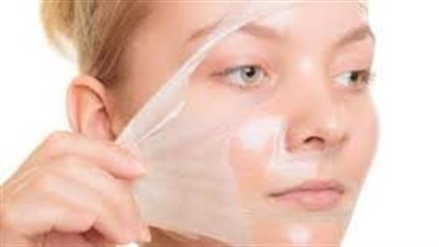 كيف تعيد شبابك من خلاله.. ماسك الجيلاتين لبشرة نضرة وإخفاء التجاعيد