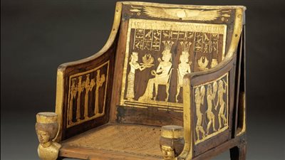 الآثار تكشف حقيقة نقل كرسي مذهب للأميرة ست آمون من المتحف المصري بالتحرير إلى 