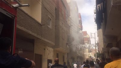 إصابة مسن في حريق منزل بحي السلام بالإسماعيلية (صور)