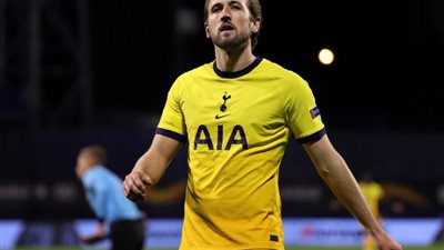 هاري كين يعلن استمراره مع توتنهام الموسم المقبل 