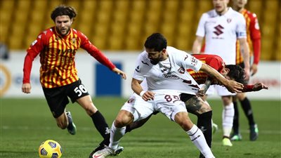 صراع البقاء في الكالتشيو.. بينفينتو ينتظر سقوط تورينو في الأولمبيكو 