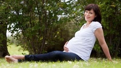  يشعرن ويتأثرن به عن غيرهن.. نصائح للحوامل لمواجهة حر الصيف