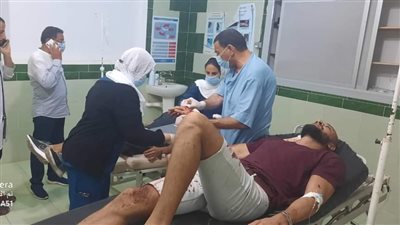 خروج لاعب سيراميكا كليوباترا من مستشفى رأس غارب بعد تعرضه لحادث سير