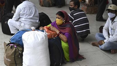 تفاقم الأزمة الصحية بالهند بسبب الإعصار القوي الذي ضرب البلاد