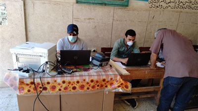 صحة المنيا والمجلس القومي للمرأة يطلقان حملة لتوفير لقاح كورونا للمواطنين بالقرى